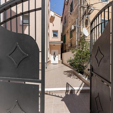 Apartment Sergio Split Bagian luar foto