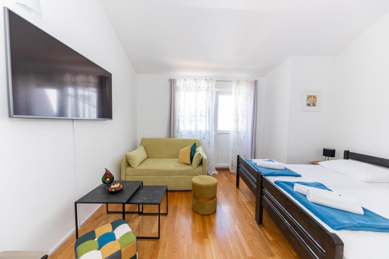 Apartment Sergio Split Bagian luar foto