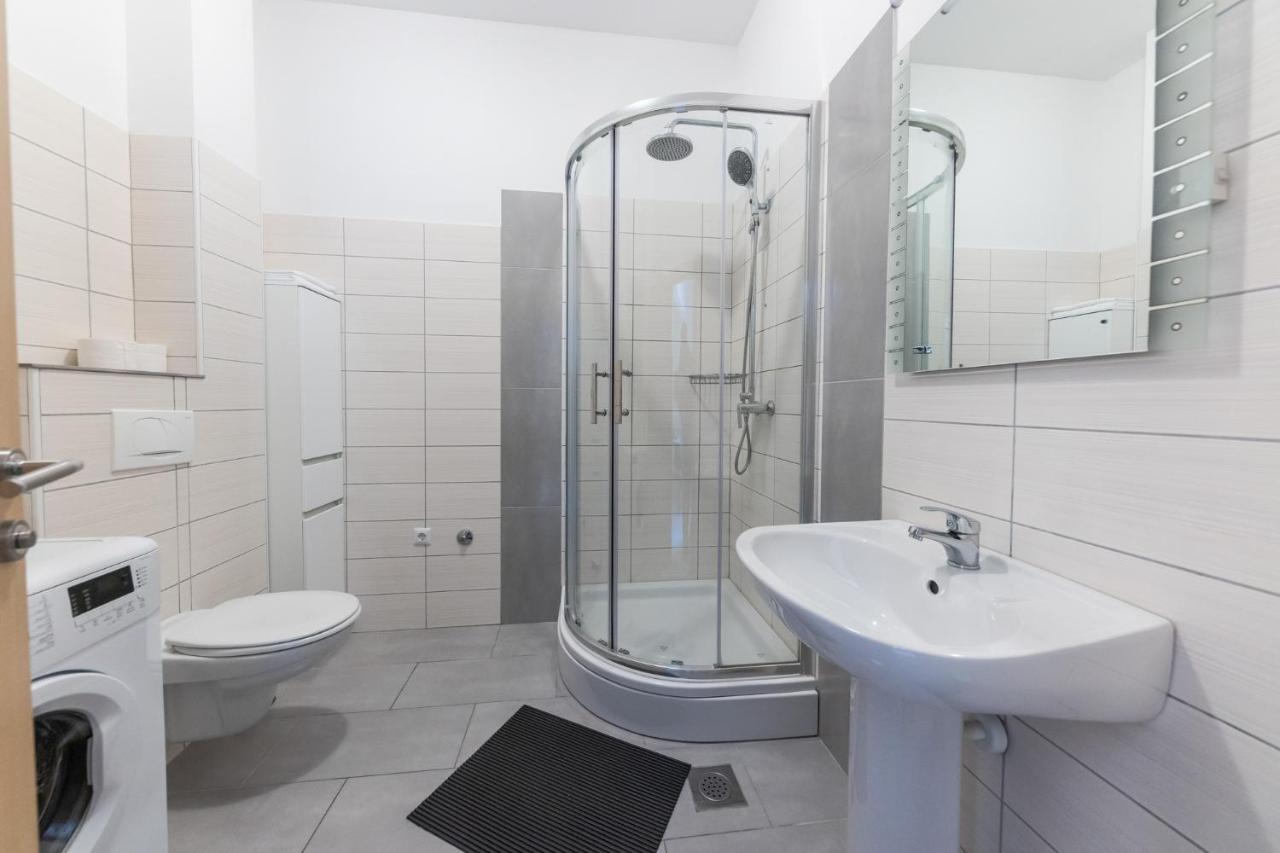 Apartment Sergio Split Bagian luar foto